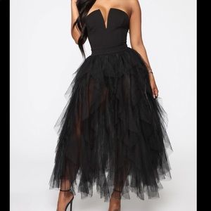 BNWT dress with dramatic tulle skirt
